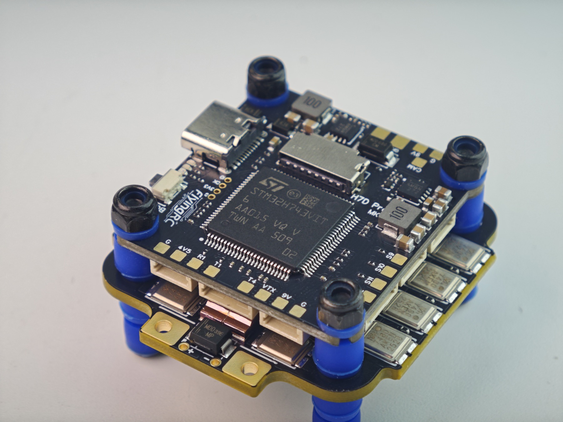 FlyingRC High-end Stack Kit H7D Pro FC + 75A 4-in-1 ESC